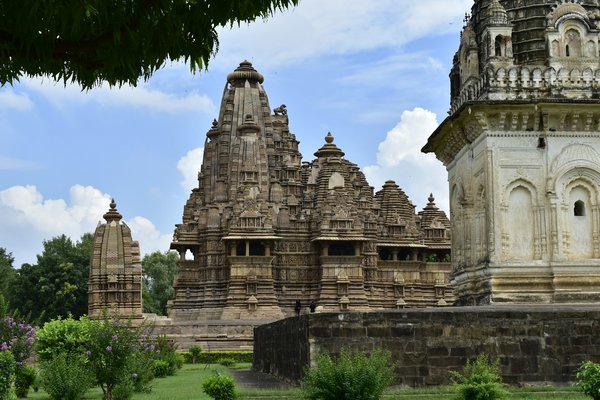 Comment organiser une visite des temples anciens de Hampi, Inde?